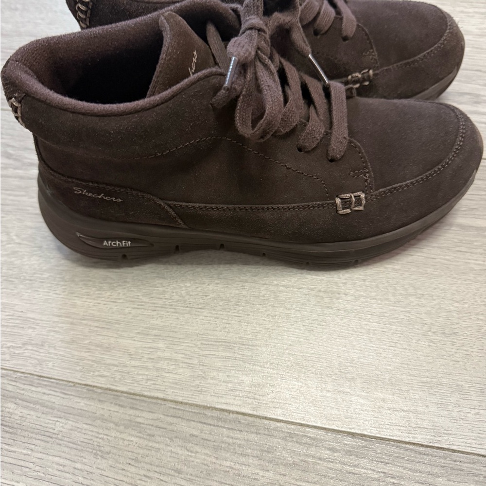 Skechers Archie Air-Cooled leather upper chocolate boots size 7.5 - Picture 3 of 10
